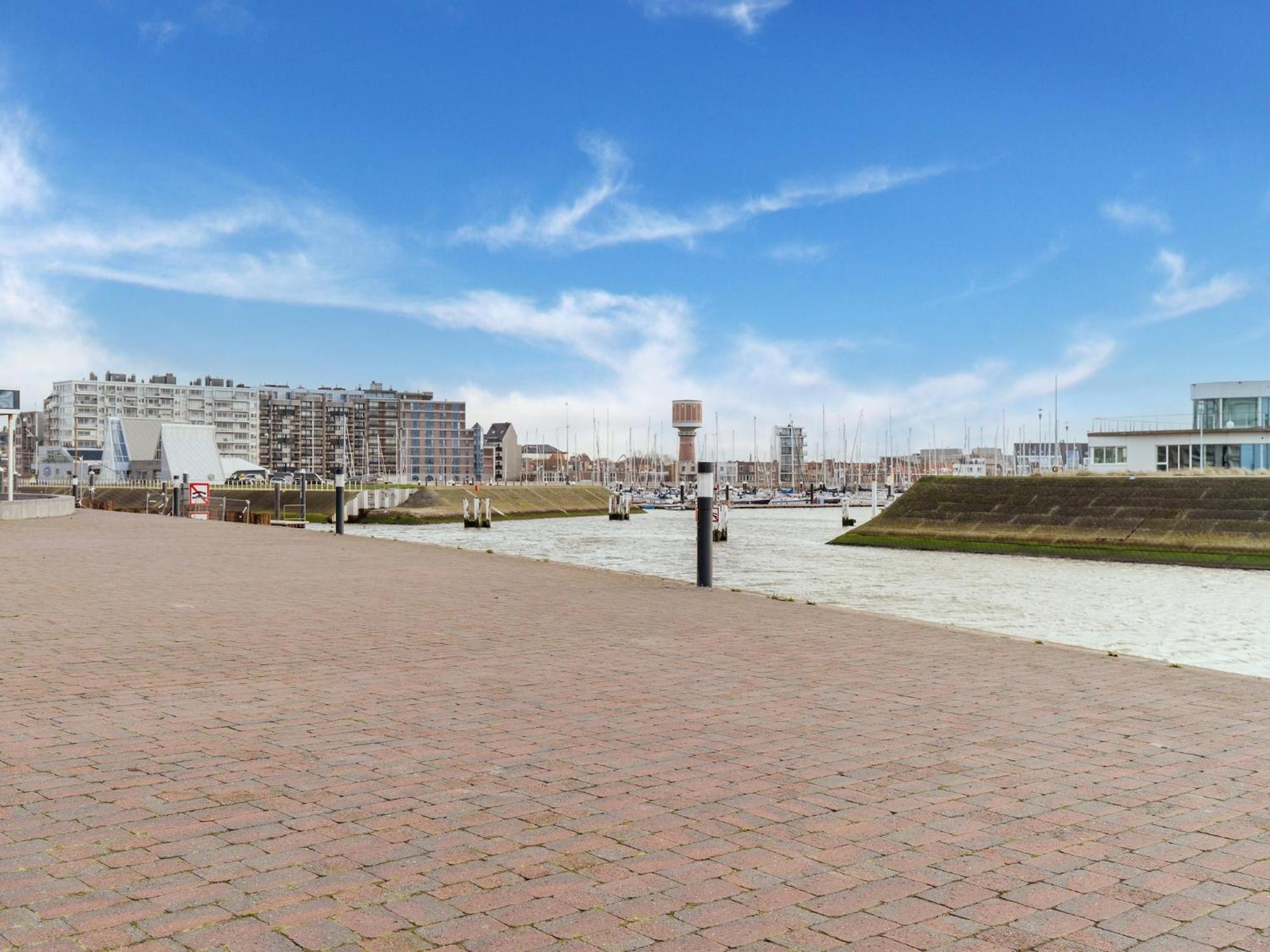 Sunny With Sea-views, Cleaning Included * Blankenberge